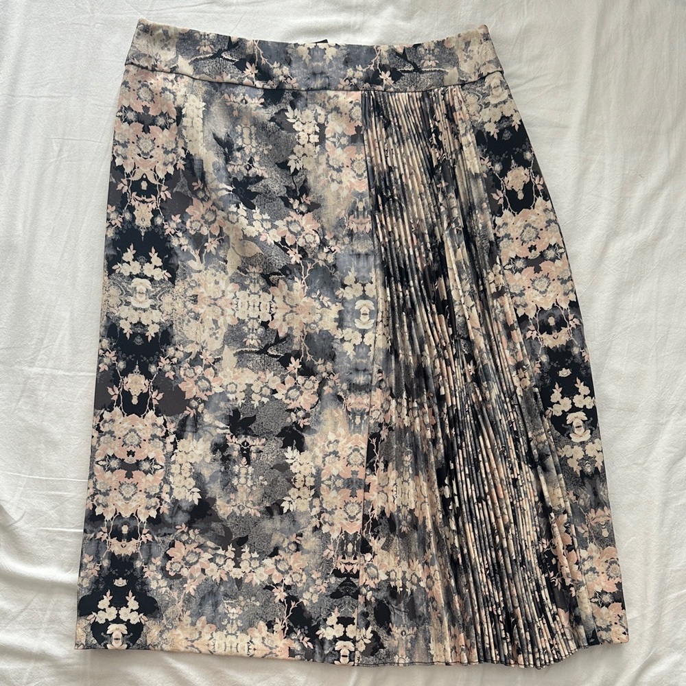 Nanette Lepore Floral Pencil Skirt in Black and Cream